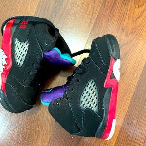 Jordan toddler size 4